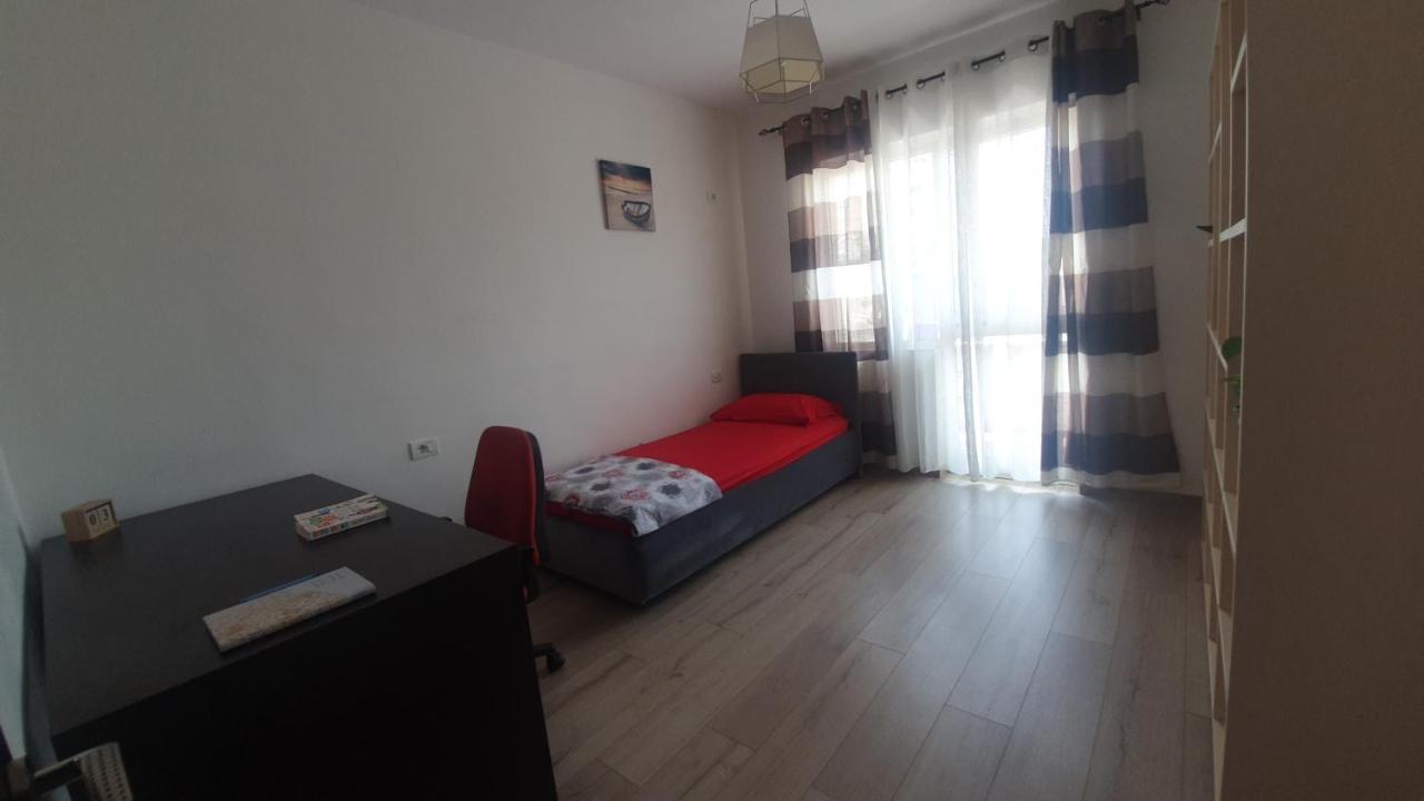 Apartment In The Heart Of Tirana , Bllok Exterior foto