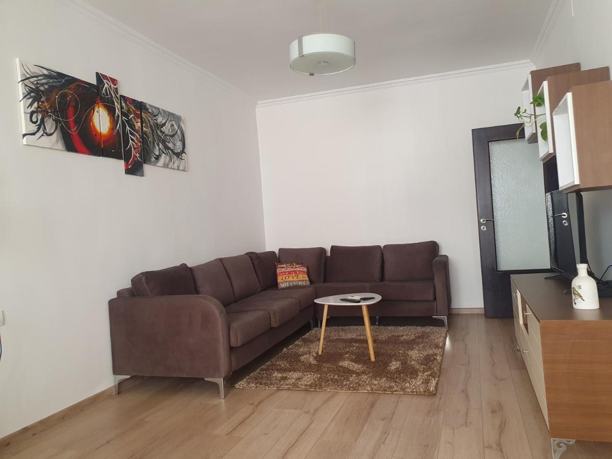 Apartment In The Heart Of Tirana , Bllok Exterior foto